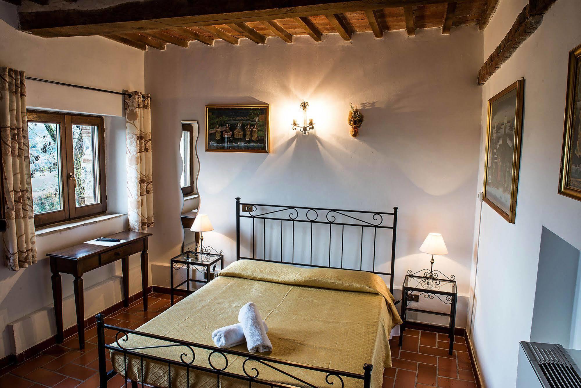 Agriturismo Grossola Кастильоне-д'Орчия Экстерьер фото
